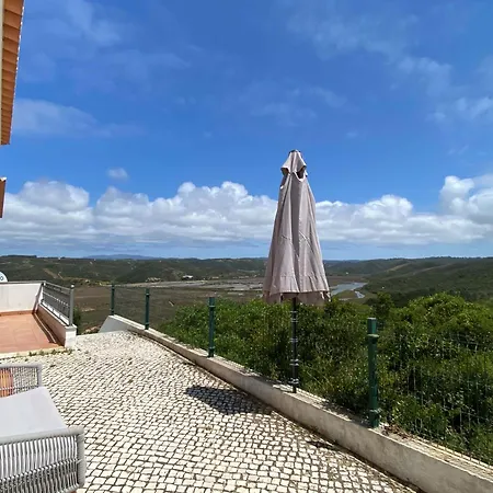 Cairnvillas D26 Uma Vista - With Stunning Views Apartament